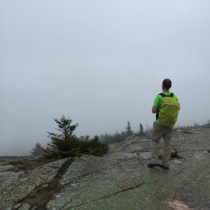 Hiking: Day Hiking Versus Backpacking